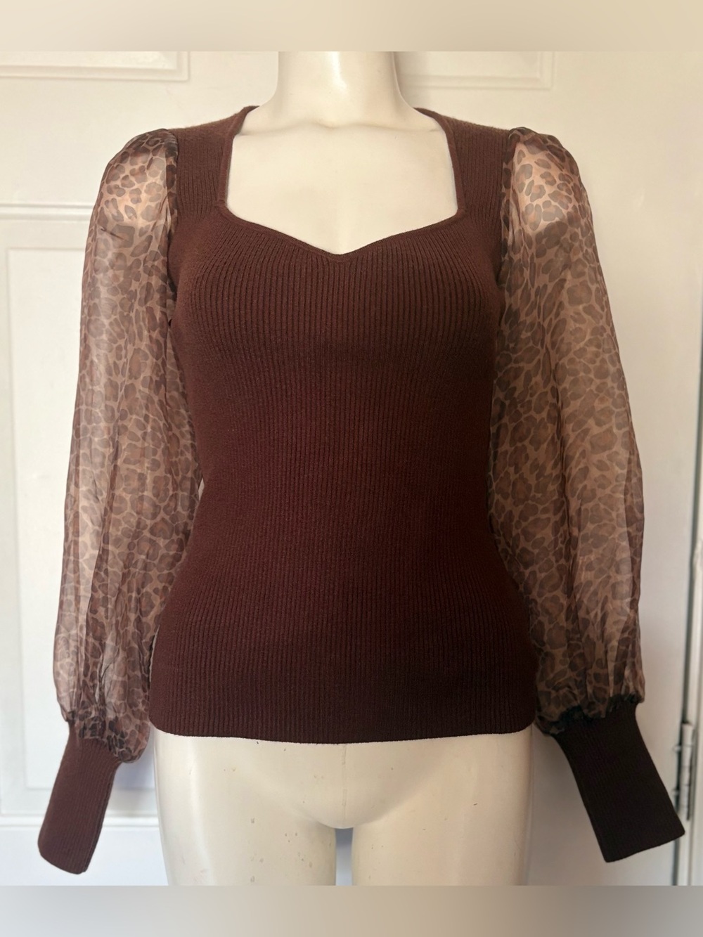 NWT Anthropologie DOLAN Puff-Sleeve Sweater Women’s size Small